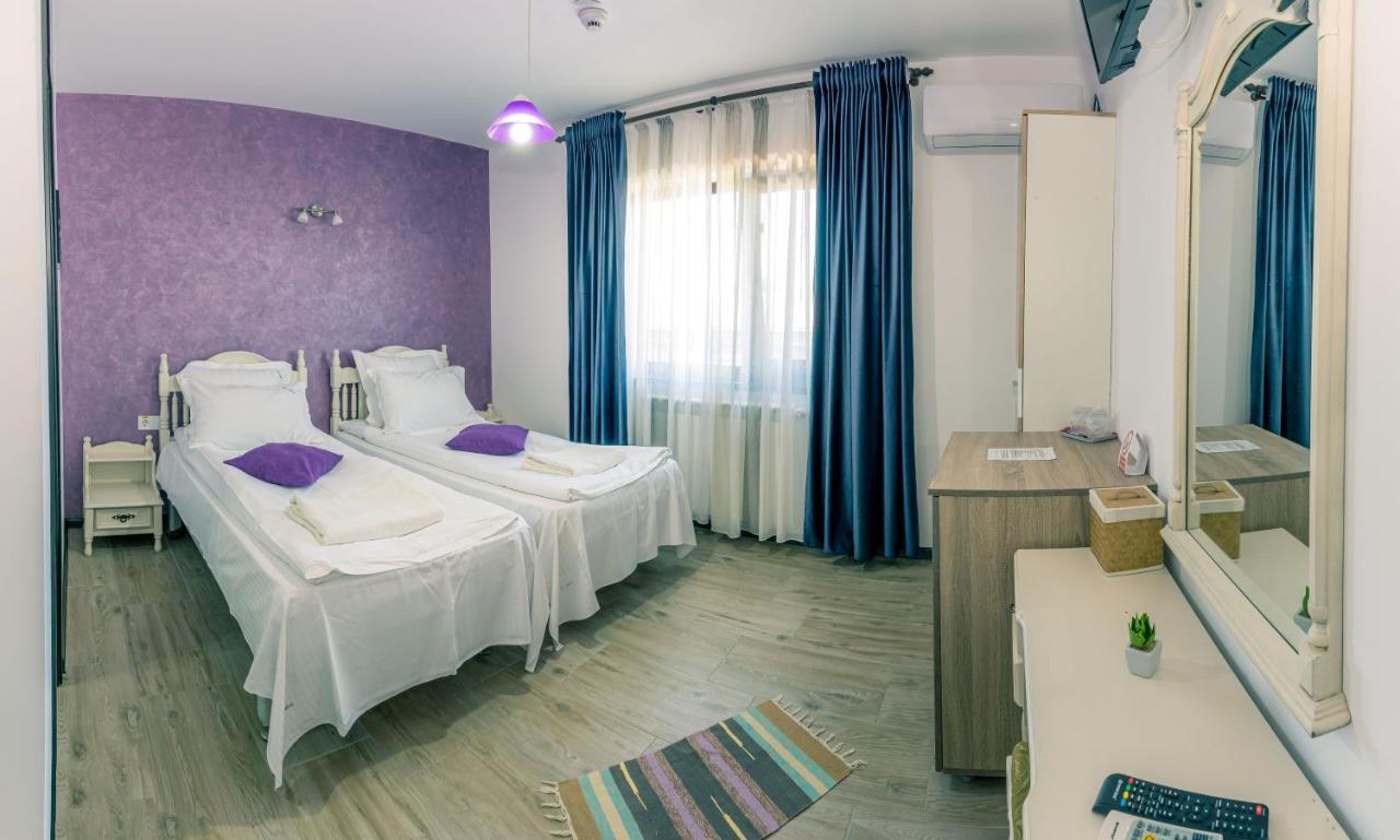 Casa In Culori Vama Veche Hotel Buitenkant foto